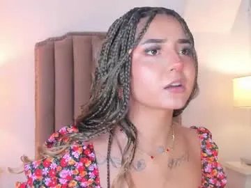 emma_torres__ — Current Goal:  MAKE ME SMILE at 5 tokens -- Next Goal: TWERK -- lets play, cum together   #latina #deepthroat #hairy #anal #curvy
