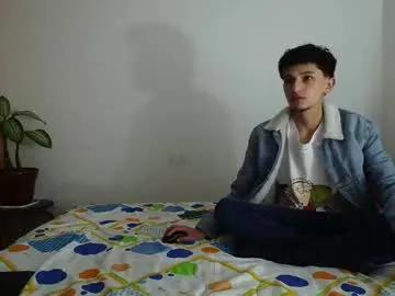 fallgays — stay in underwear  <3 <3 <3 #gay #couple #ass #latino #young [111 tokens remaining]