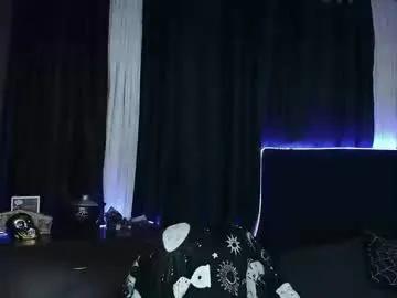 Freechat goddess_mortem on Chaturbate