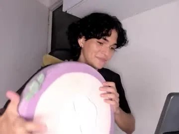 halan_jr on Chaturbate