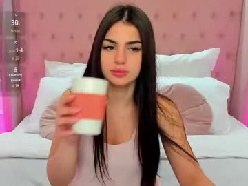 Group helentiny on Chaturbate