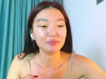 Freechat hey_herbal on Chaturbate