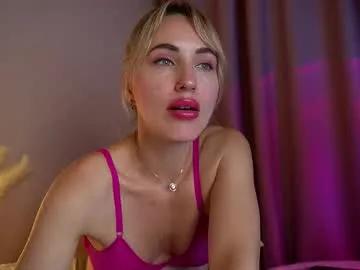 Freechat holyyy_fuck on Chaturbate