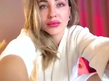 Freechat holyyy_fuck on Chaturbate