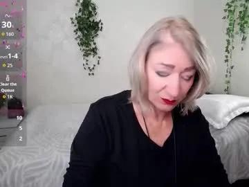 Freechat hunters_woman on Chaturbate