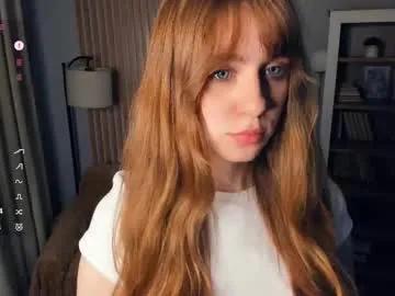 Freechat icyhoneybite on Chaturbate