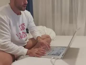 izaak_lover — let's do cum  #muscle #bigass #hairy #cum #uncut [4000 tokens remaining]