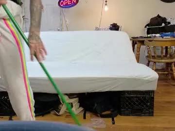 Freechat jamwarnerone on Chaturbate