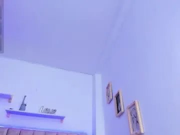 Freechat janne_moore on Chaturbate