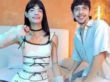 Freechat jennierrubyjane on Chaturbate