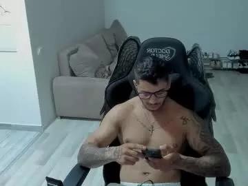 jonnyporn1 on Chaturbate 