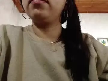 Freechat karolineburnx on Chaturbate