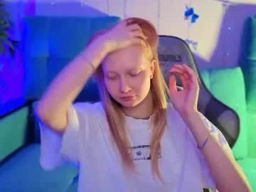 kebesheska — FLASH ASS [138 tokens left] #teen #skinny #lesbian #natural #lovense