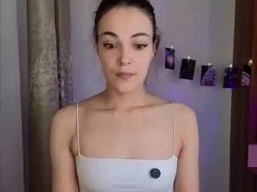 Freechat kiraturner on Chaturbate