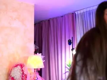 Freechat kiss_jess on Chaturbate