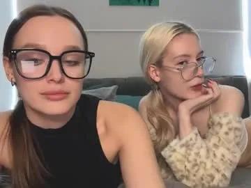 kvetapin — BLOWJOB DILDO BOTH [408 tokens left] #skinny #anal #new #lesbian #lovense