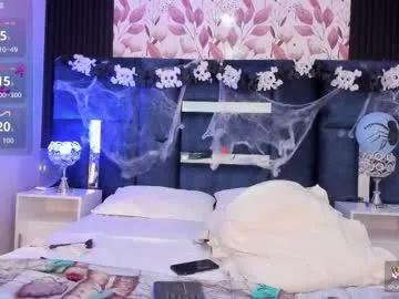 Freechat larabrook on Chaturbate