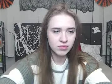 laurahlot on Chaturbate