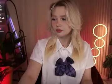 laurawifeness — I want to sit on your face #findom #humiliation #femdom #mistress -- Current Goal: Can I sit on your face? 10 at 555 tokens -- Next Goal: Can I sit on your face? 15 [456 tokens to goal]