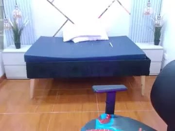 Freechat lena_roses on Chaturbate