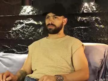 Freechat leo_diaz01 on Chaturbate