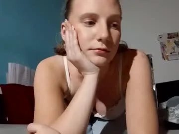 Freechat lia06_ on Chaturbate