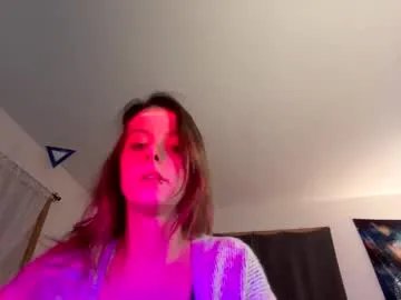 Freechat lilsirens11ut on Chaturbate