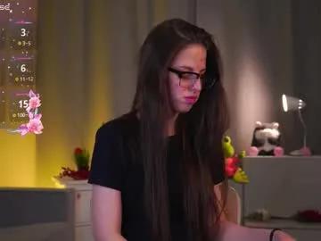 Chaturbate lisadalee is Freechat lisadalee — Ticket Show: Cum show (555 tokens)