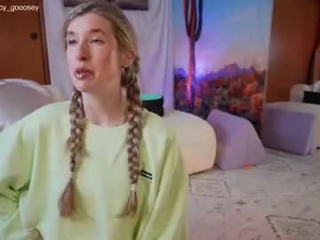 Freechat lucy_gooosey on Chaturbate