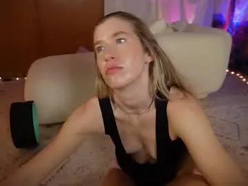 Freechat lucy_gooosey on Chaturbate