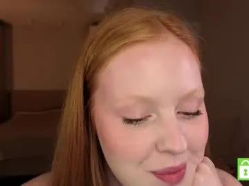 Freechat lulu_moons on Chaturbate