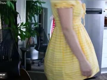 Freechat maeveminx on Chaturbate