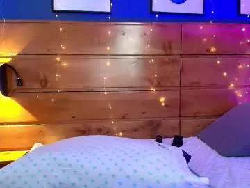 Freechat mahia_queen on Chaturbate