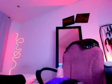 Freechat manuevans10 on Chaturbate