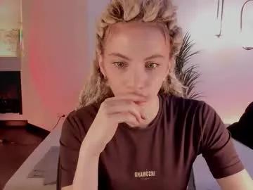 Freechat mia_silk on Chaturbate