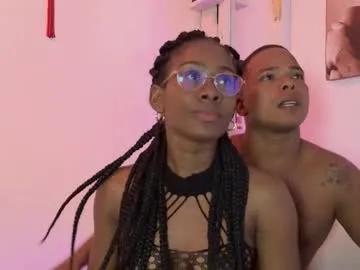 Freechat mila_n_max on Chaturbate