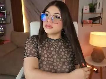 Freechat milacrave on Chaturbate