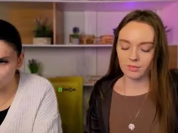 Freechat mira_vibe on Chaturbate