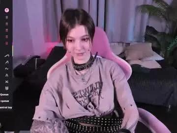 Freechat miravelle on Chaturbate