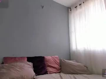 Freechat mollyybloom on Chaturbate