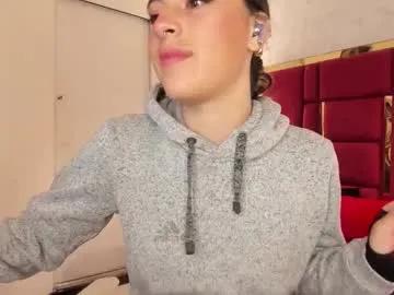 Freechat moon_winy on Chaturbate