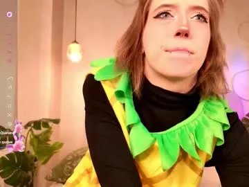 moonlitasuna on Chaturbate