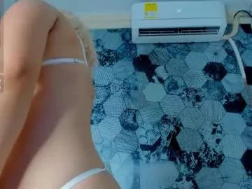 Freechat mulan_queen on Chaturbate