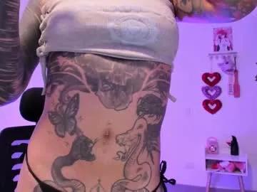 Freechat nicki_1 on Chaturbate