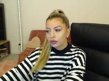 Freechat nicole___19 on Chaturbate