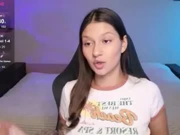 nikolgoldy — Hi, I'm new here <3 // GOAL: Air kiss [30 tokens left] #new #teen #pregnant #boobs #bigass