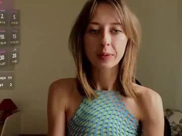 Away ninanovalicious on Chaturbate