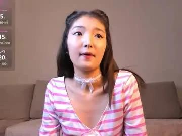 nooniemoon on Chaturbate 