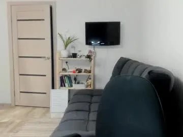 Freechat oops_britney on Chaturbate