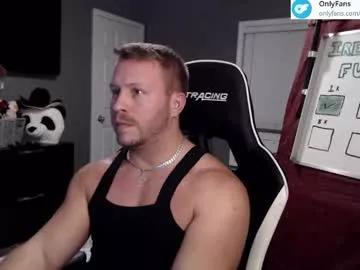 Freechat player2pawns on Chaturbate